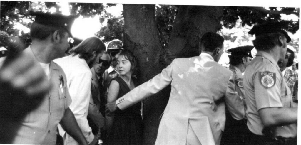 The arrest of Lynette “Squeaky” Fromme